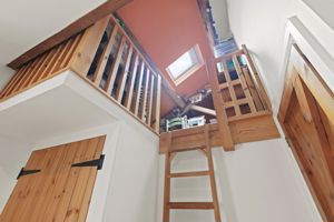 Photo 33- click for photo gallery